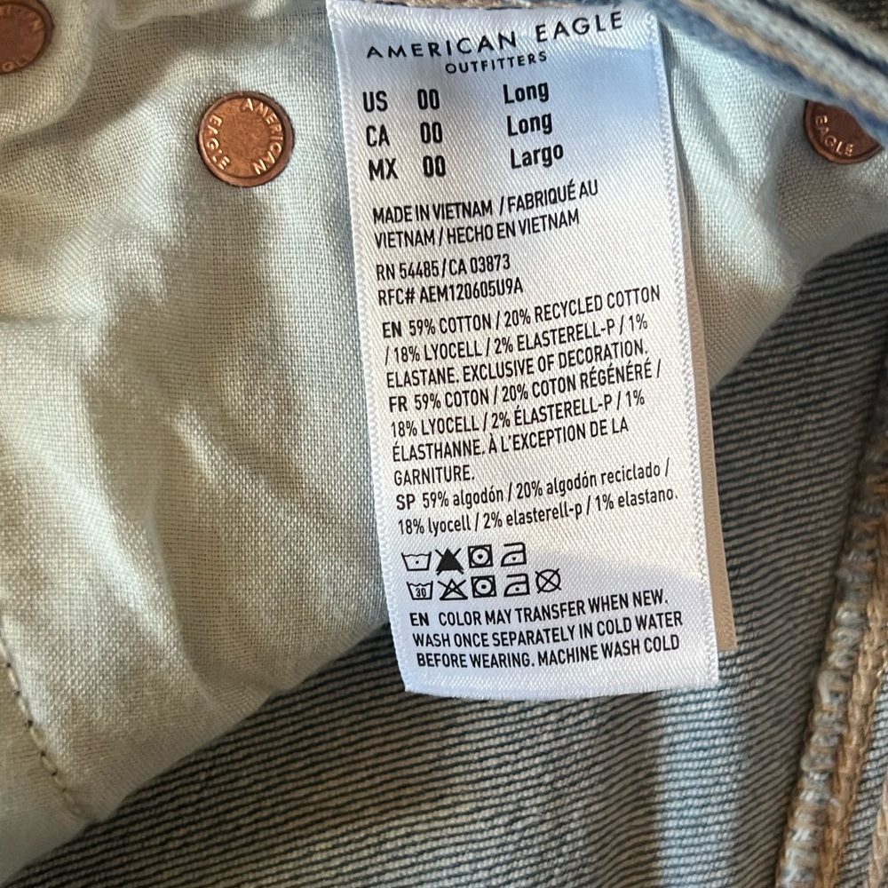 American Eagle Super High Rise Baggy Wide Leg Jeans- Size 00 Long - Picture 8 of 11